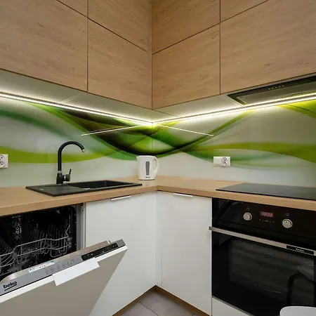 Apartment Klimatyczny Z Parkingiem I Balkonem By Renters Wroclaw